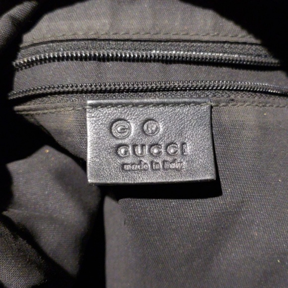 Gucci signature black authentic bag - Picture 7 of 8